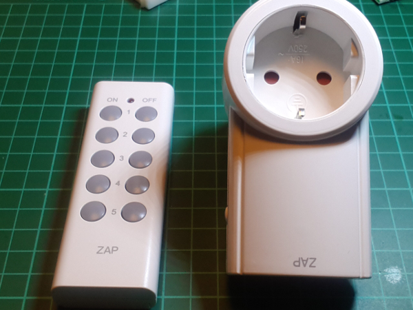 Power outlet and remote control