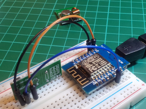 RF receiver connected to Wemos D1